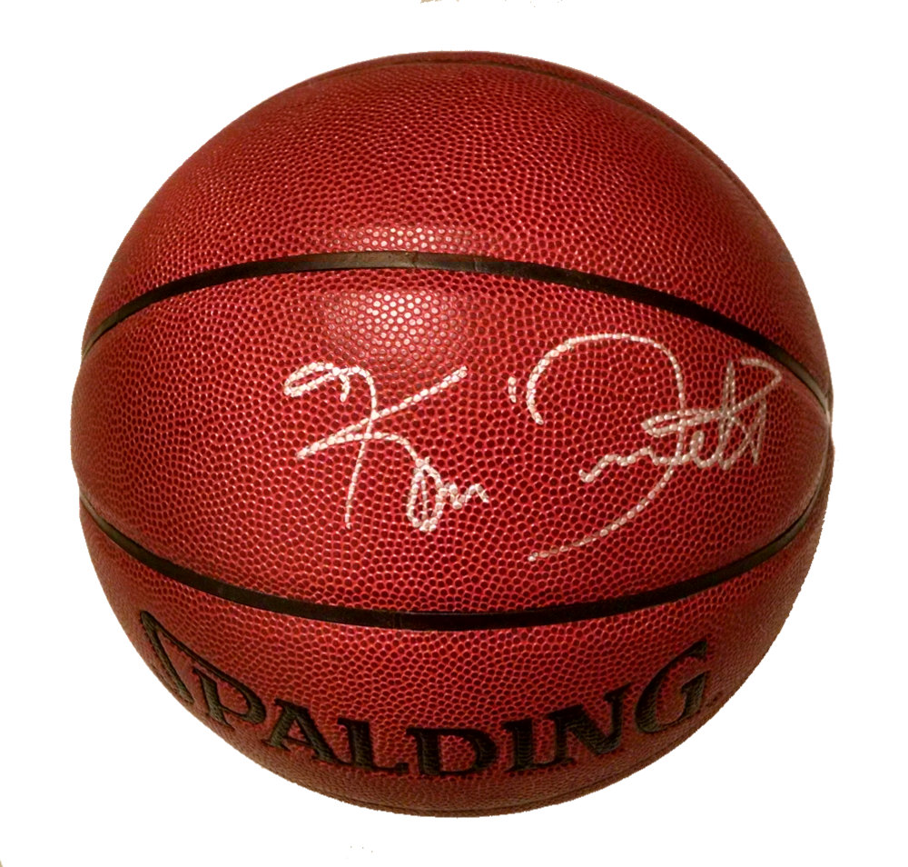 Kevin Garnett signed basketball