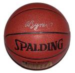andrew bynum signed basketball